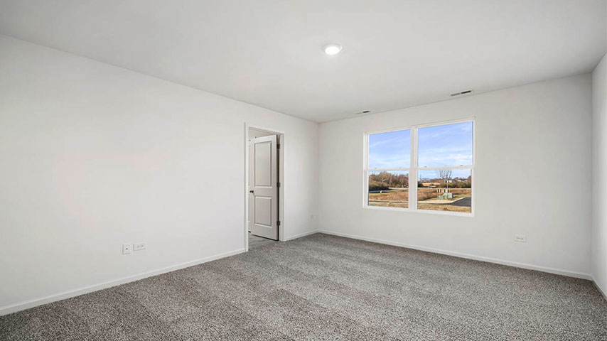 bedroom with carpeted flooring