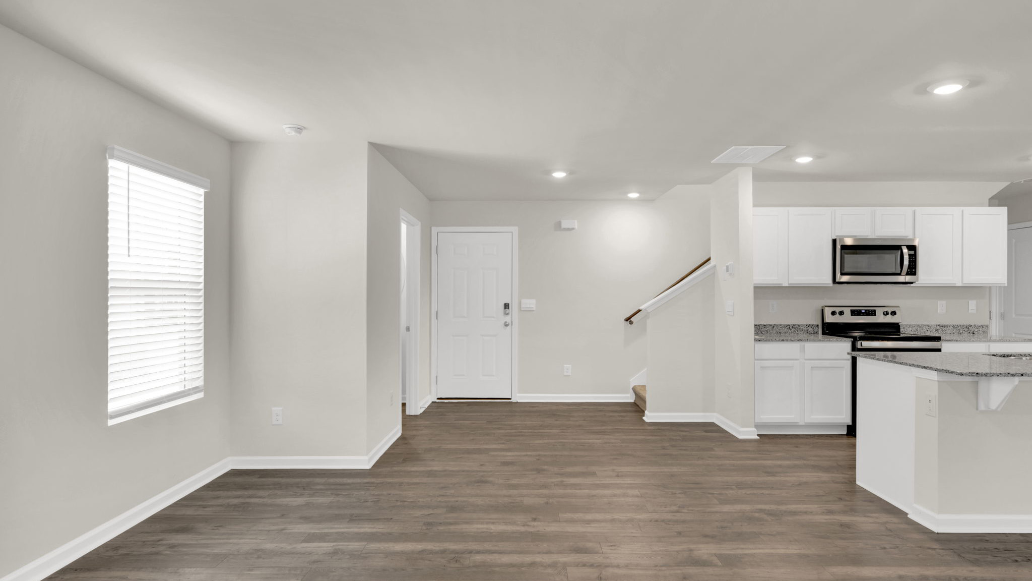 Aisle plan home interior