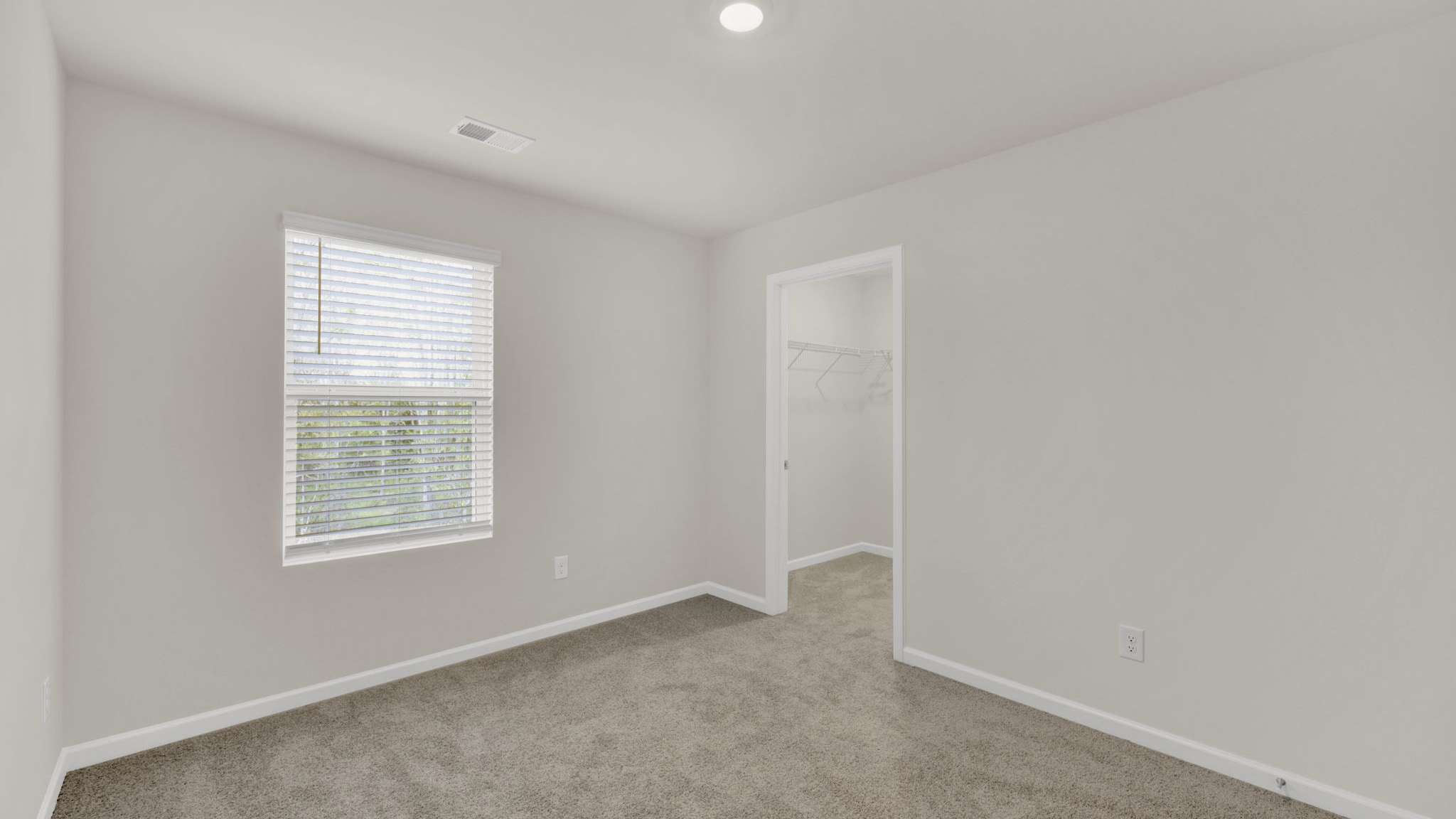 Aisle plan home interior