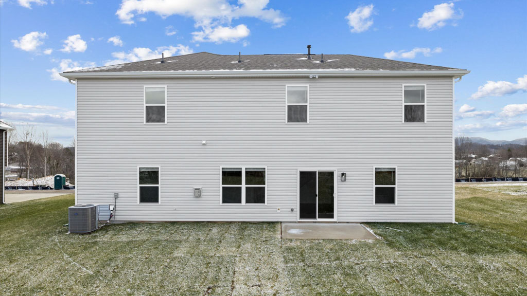 Fairview E plan home exterior