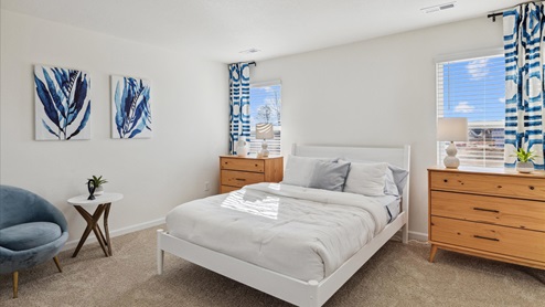 Additional bedroom
