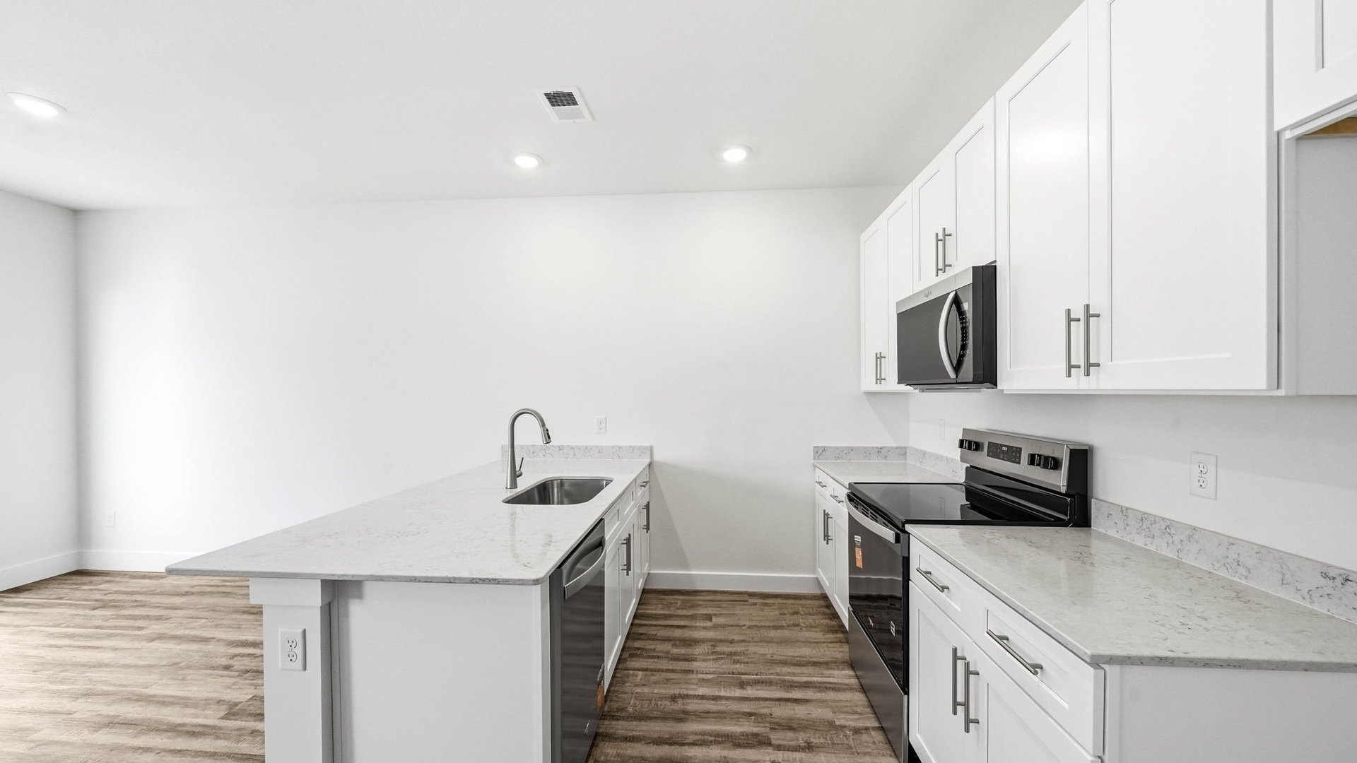 1189 Wenna Way exterior