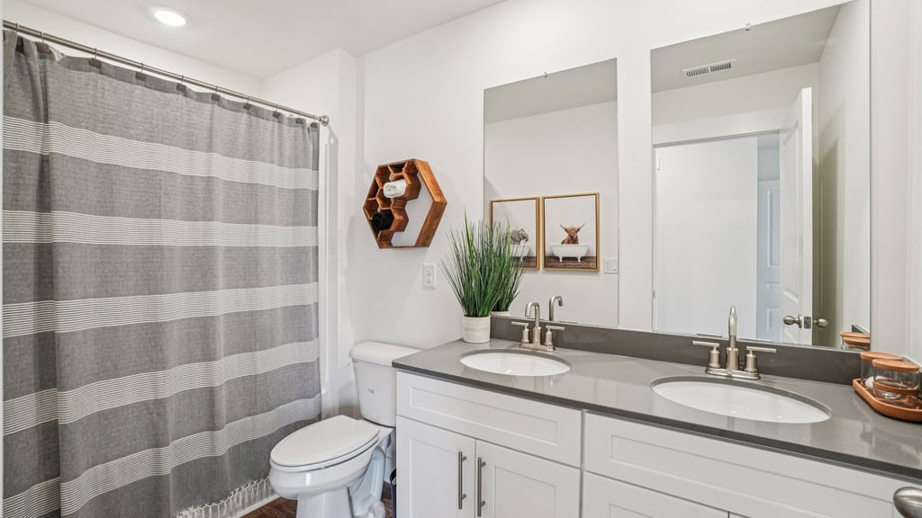 Elston plan home interior