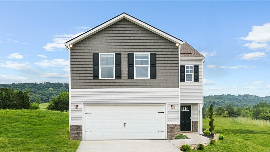 Elston plan front home elevation