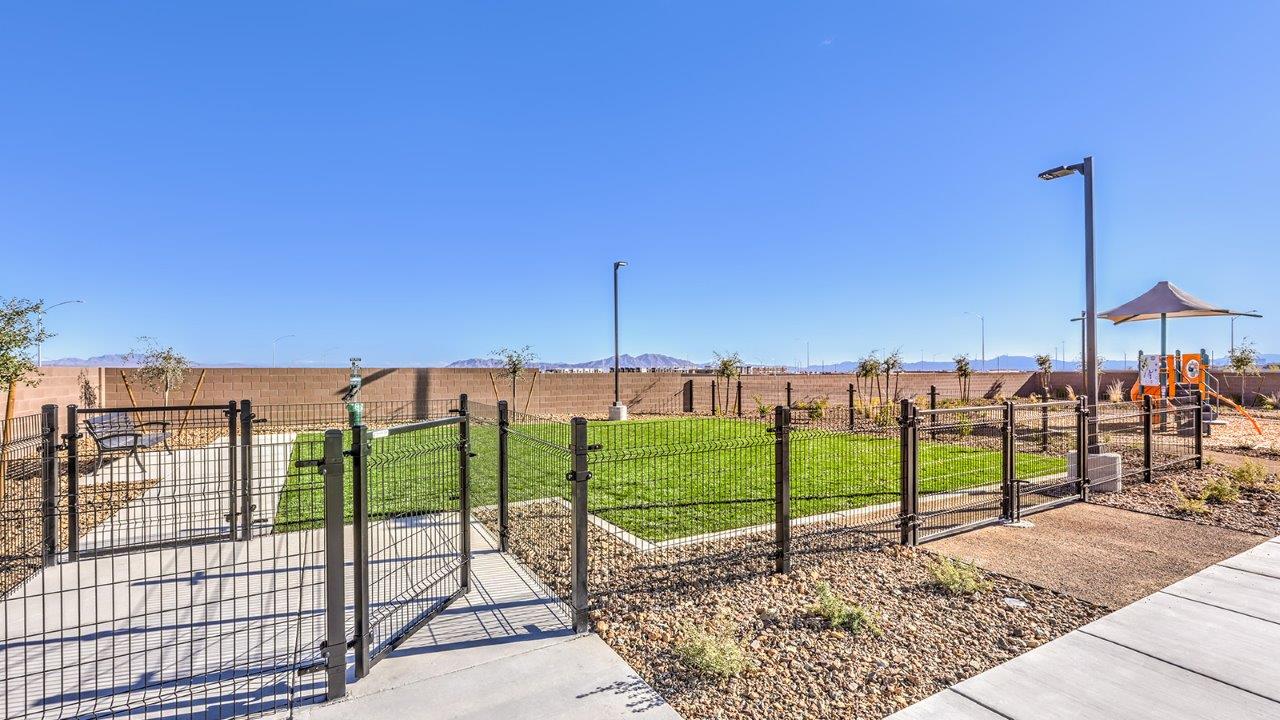 Heartland Bay Dog Park