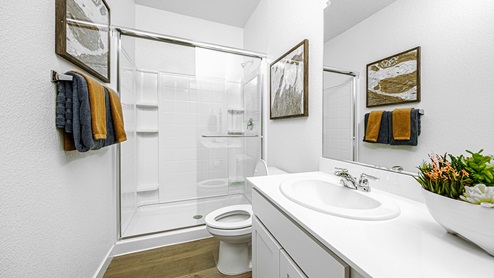 Secondary bathroom with shower