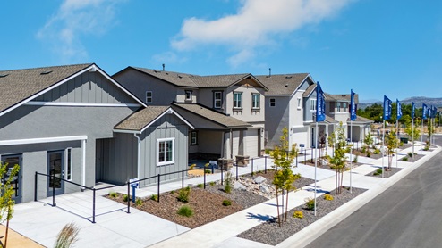 Model homes in Arroyo Crossing community
