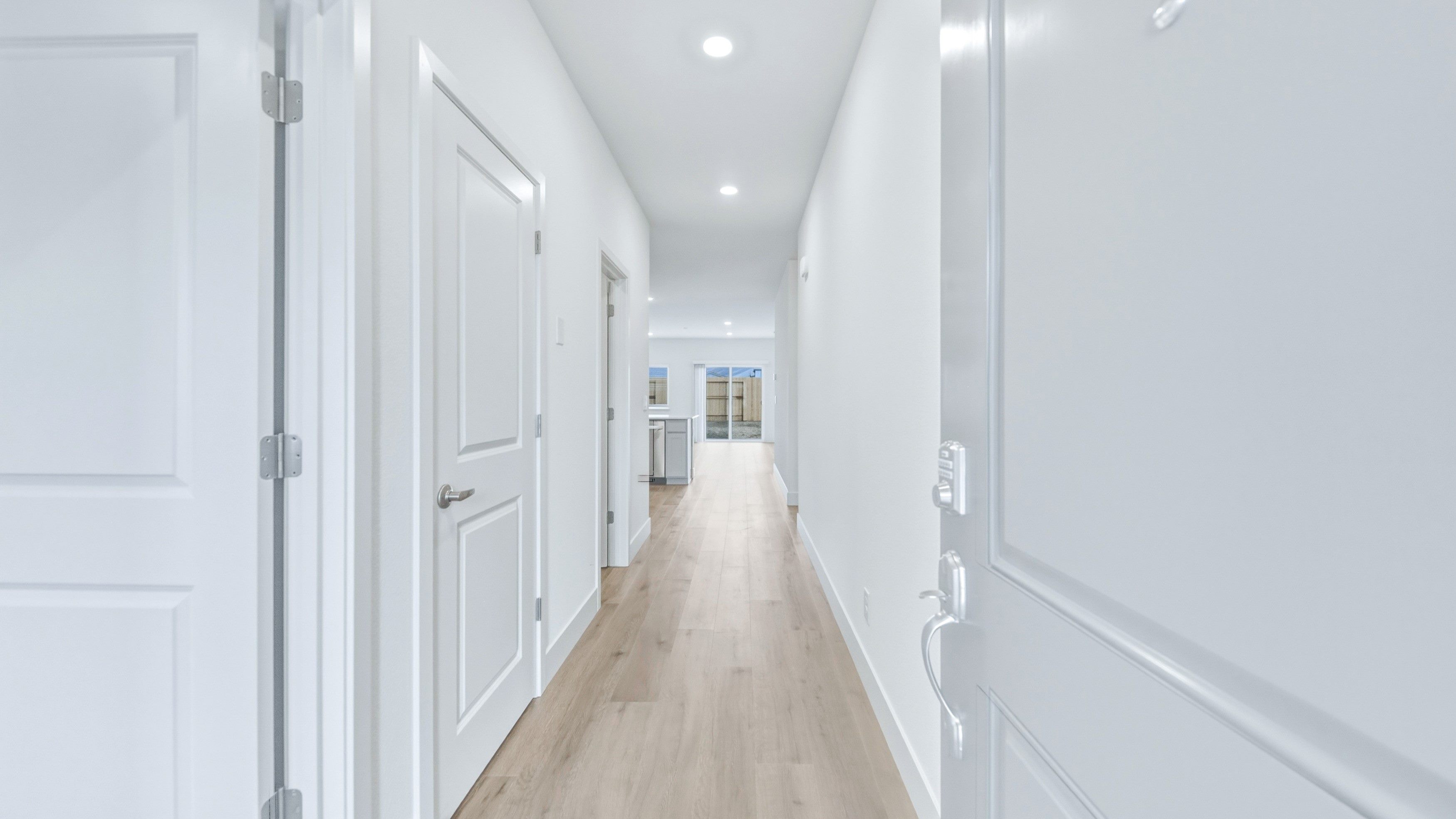 Entry to the Acadia floorplan