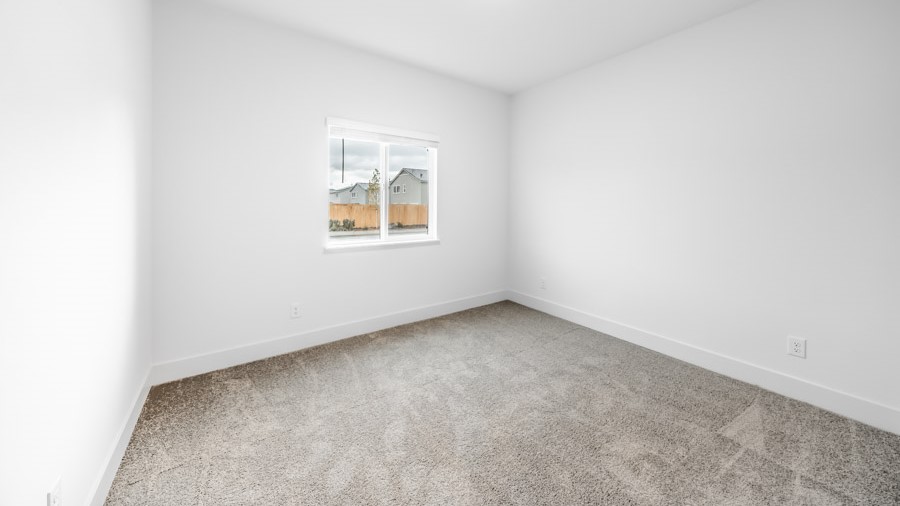 Secondary bedroom