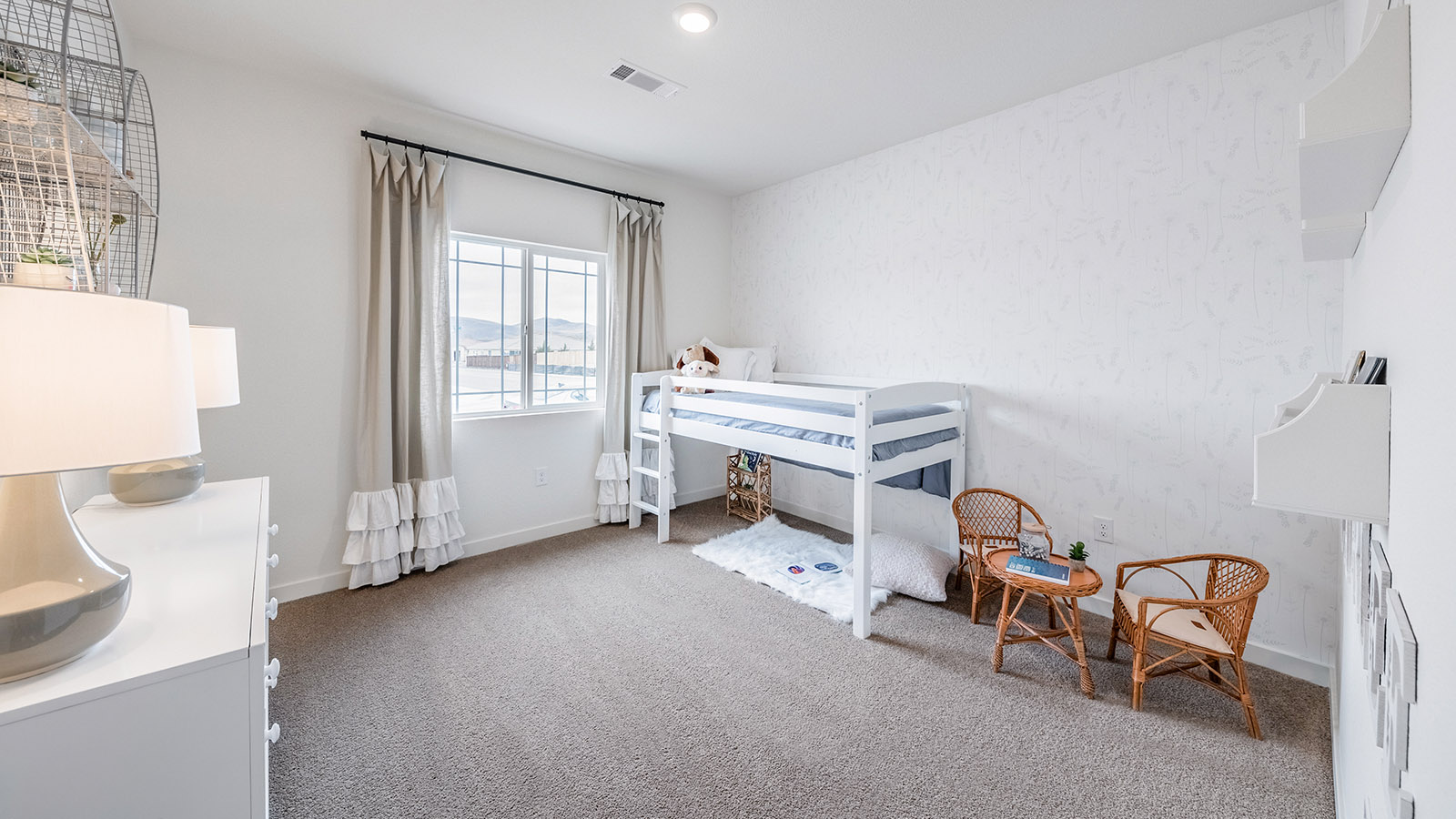 Spacious secondary bedroom