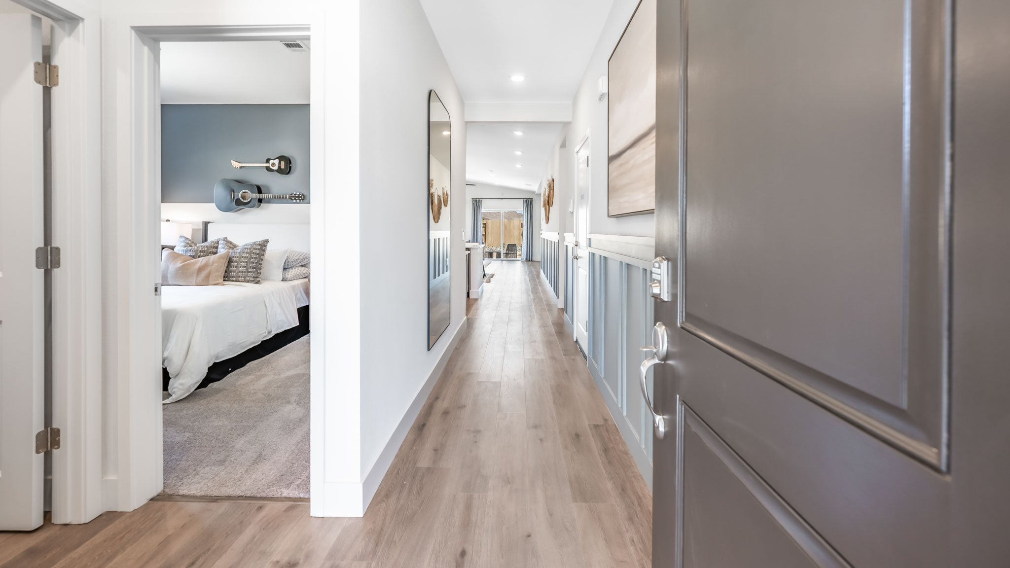 Entry into the Shasta floorplan