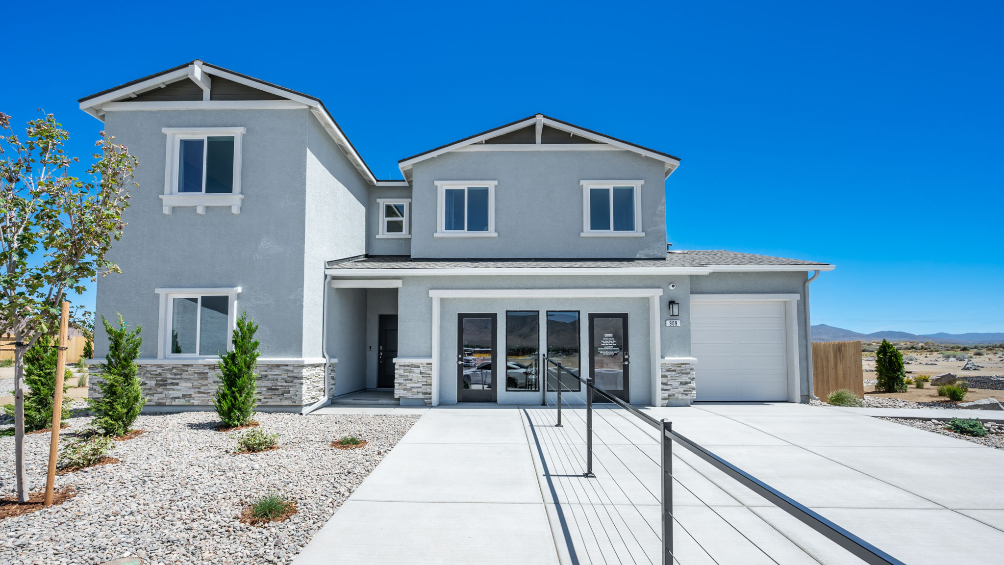 Exterior photo of the Shasta with a west coast elevation