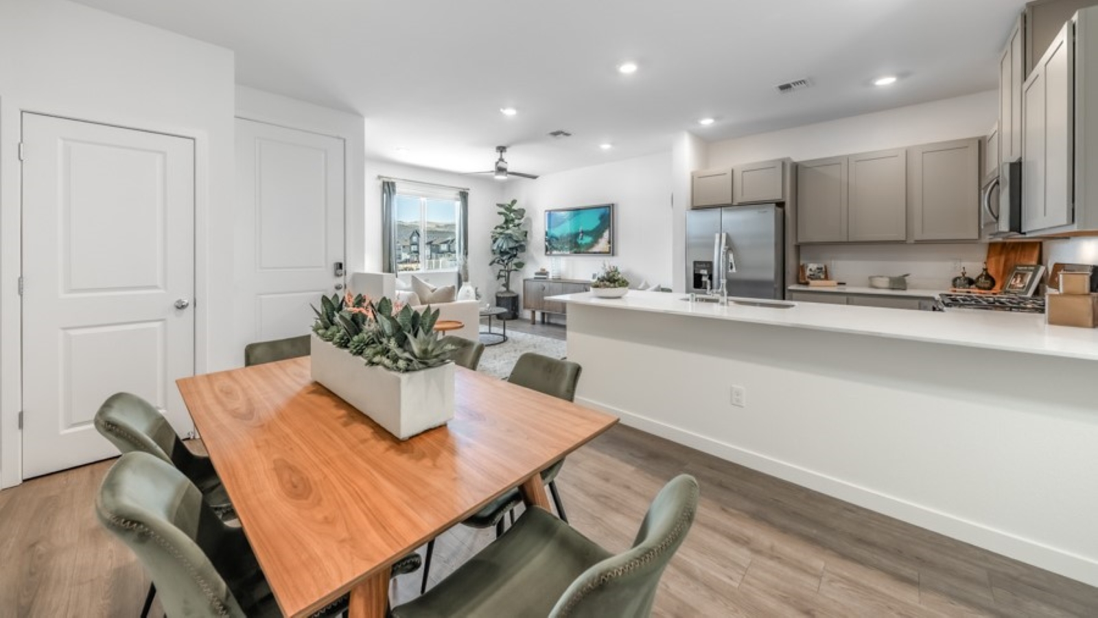 Open concept dining room
