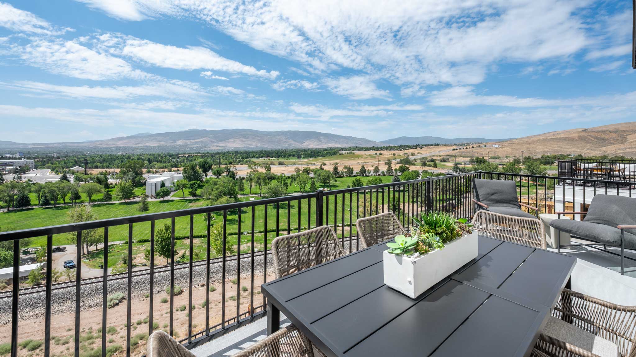 Spacious deck with plenty of room for outdoor furniture