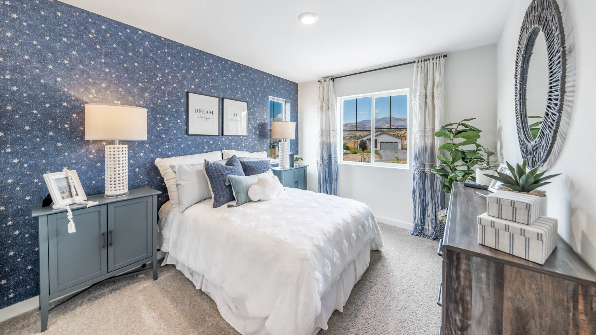 Secondary bedroom decorated for guests