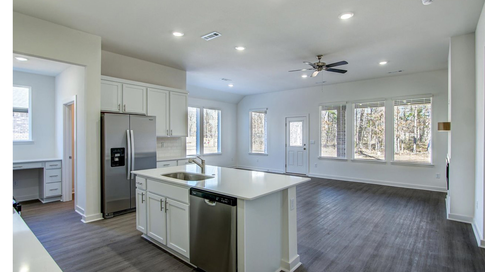 Kitchen living room