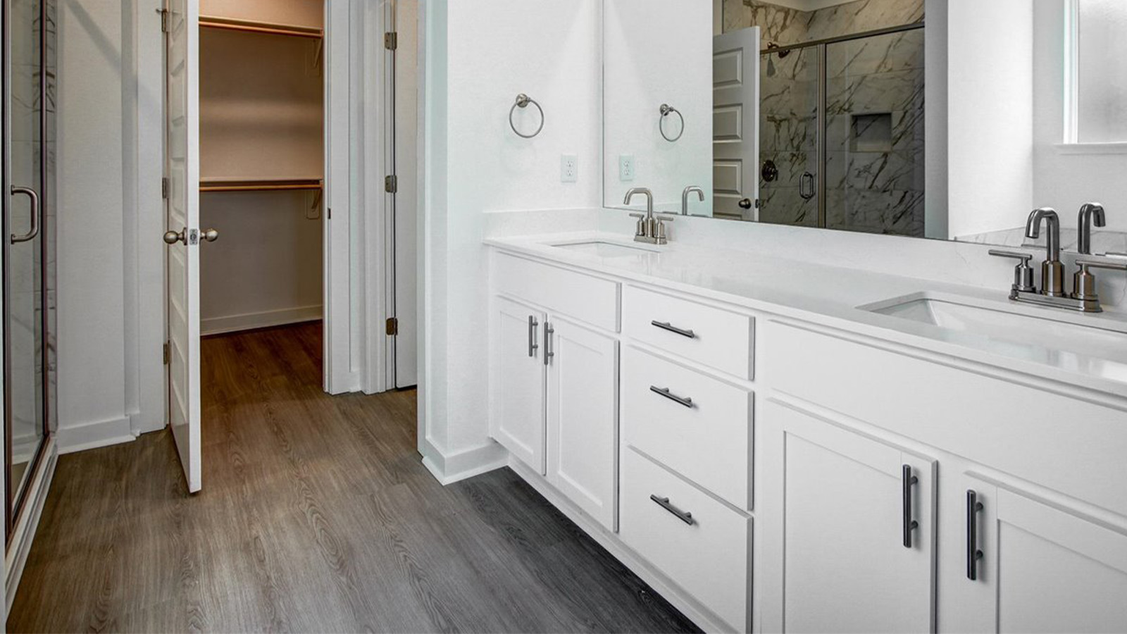Primary bath closet
