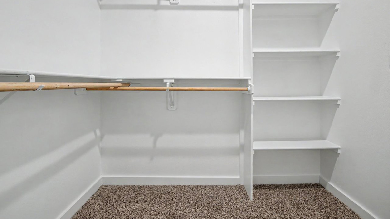 walk in closet