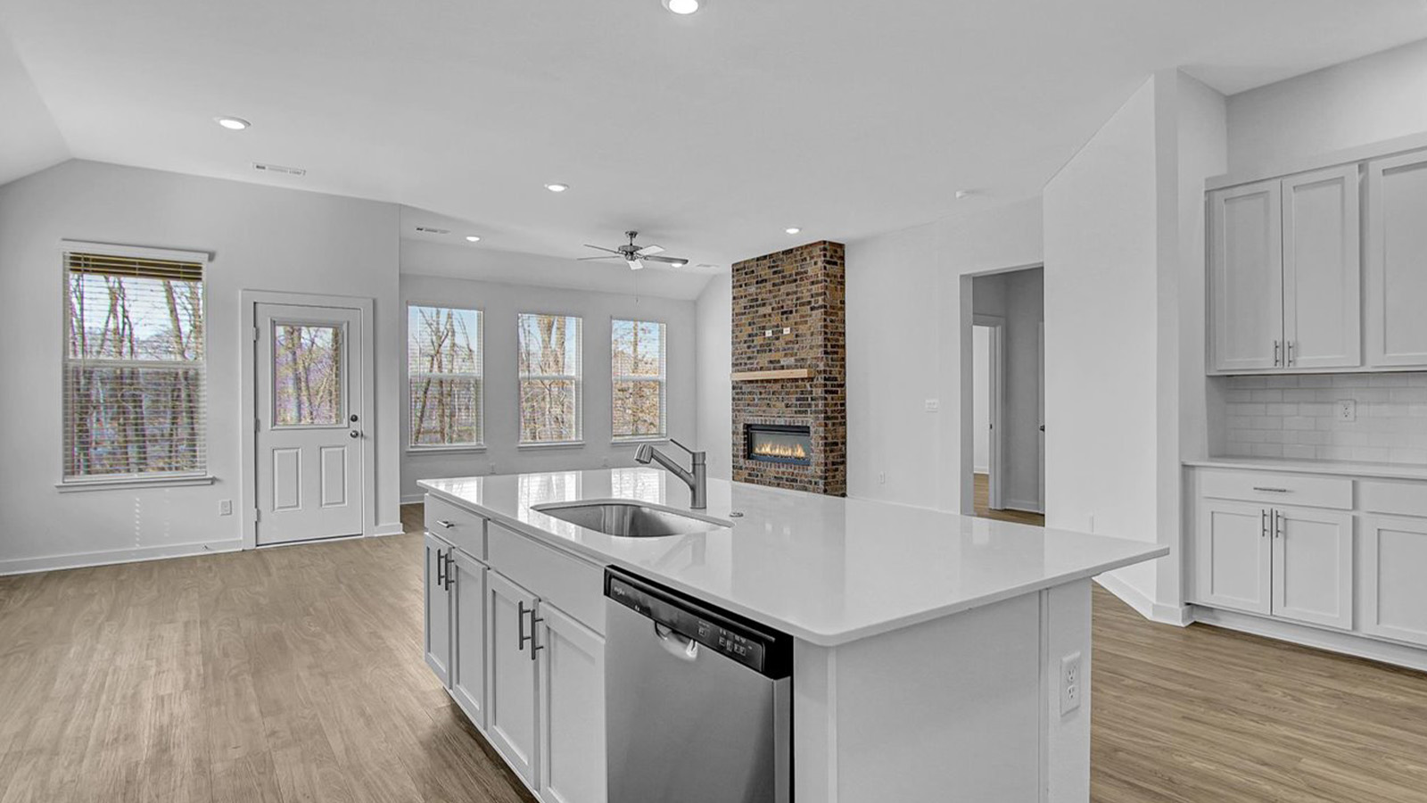 Kitchen bar