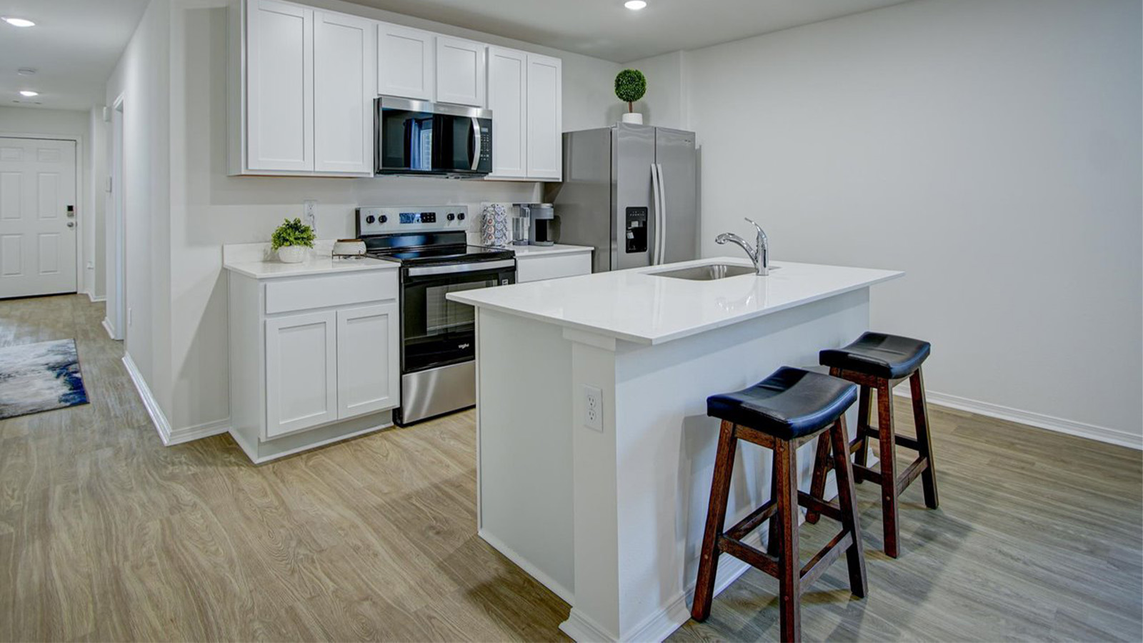 Kitchen bar