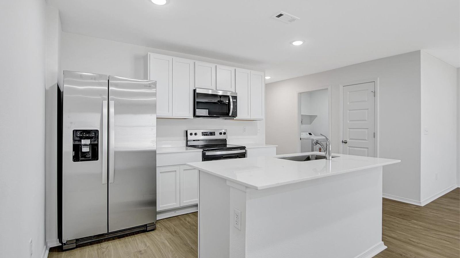 Kitchen bar