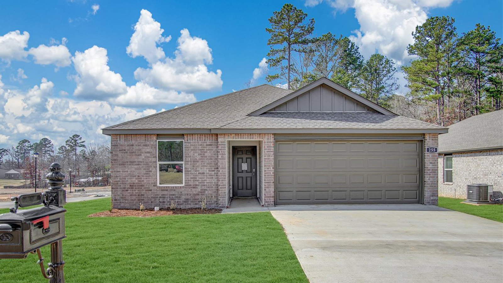 156 Preston Ln exterior