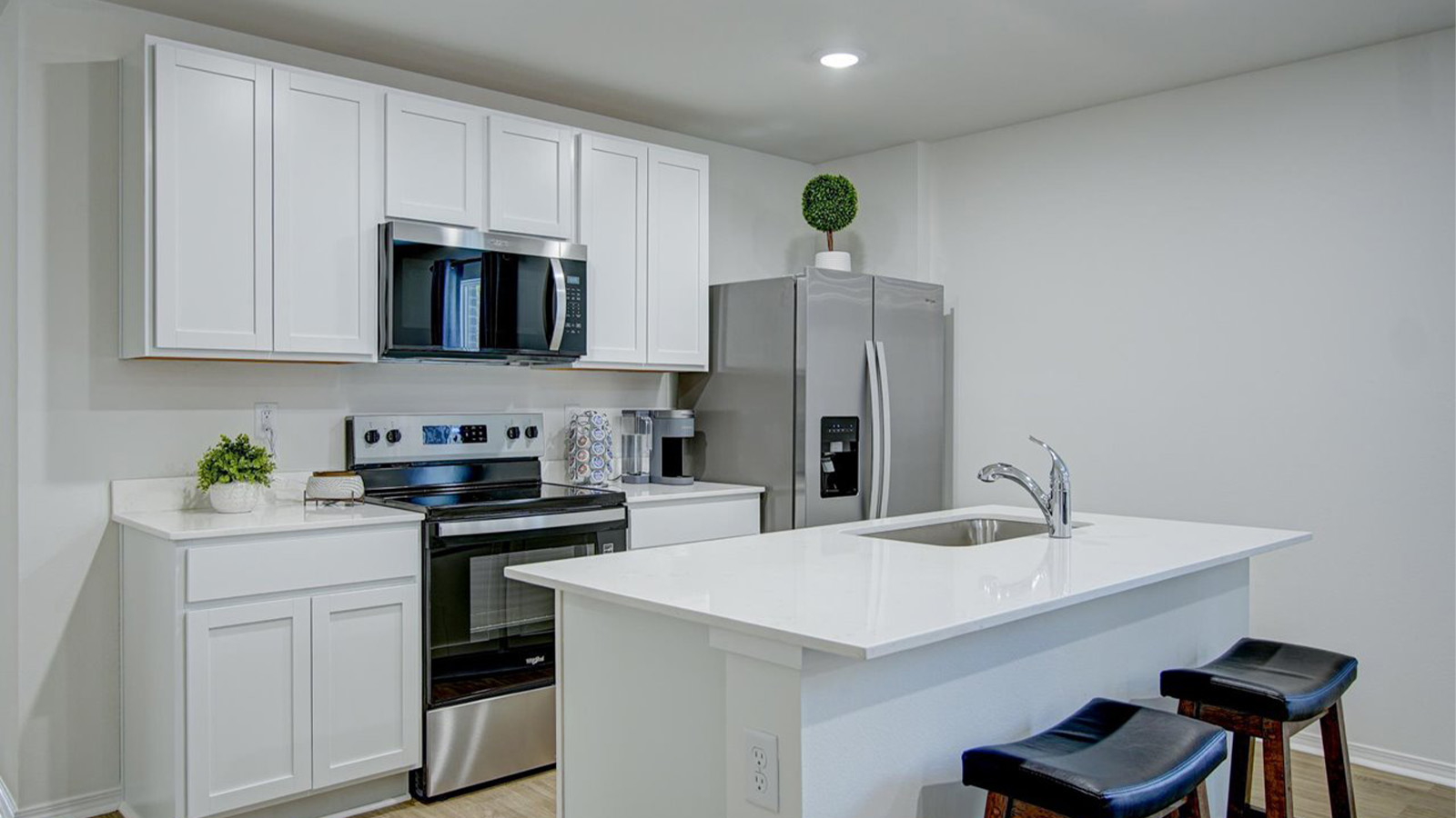 kitchen bar