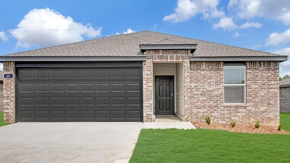 15 VINEYARD DRIVE exterior