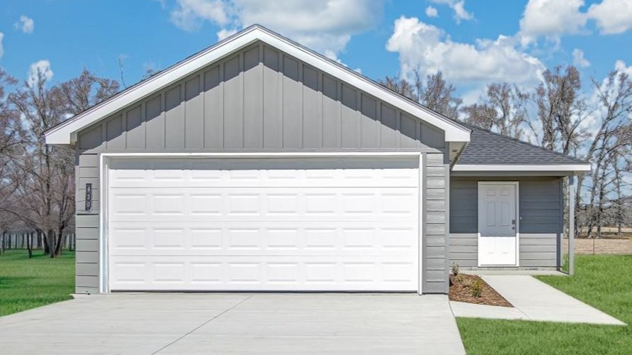 351 Moonlight Graham Boulevard exterior