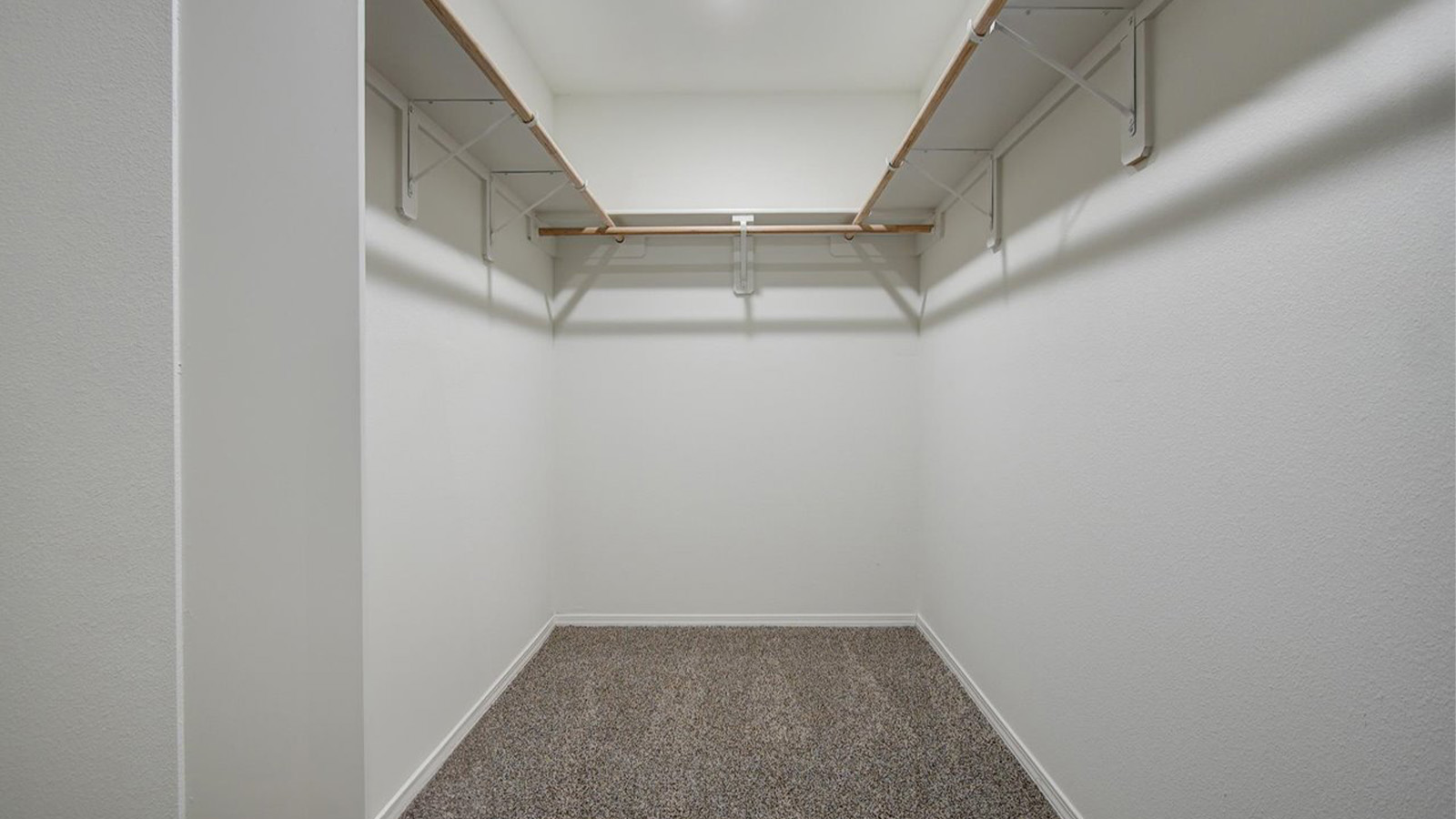Walk in closet