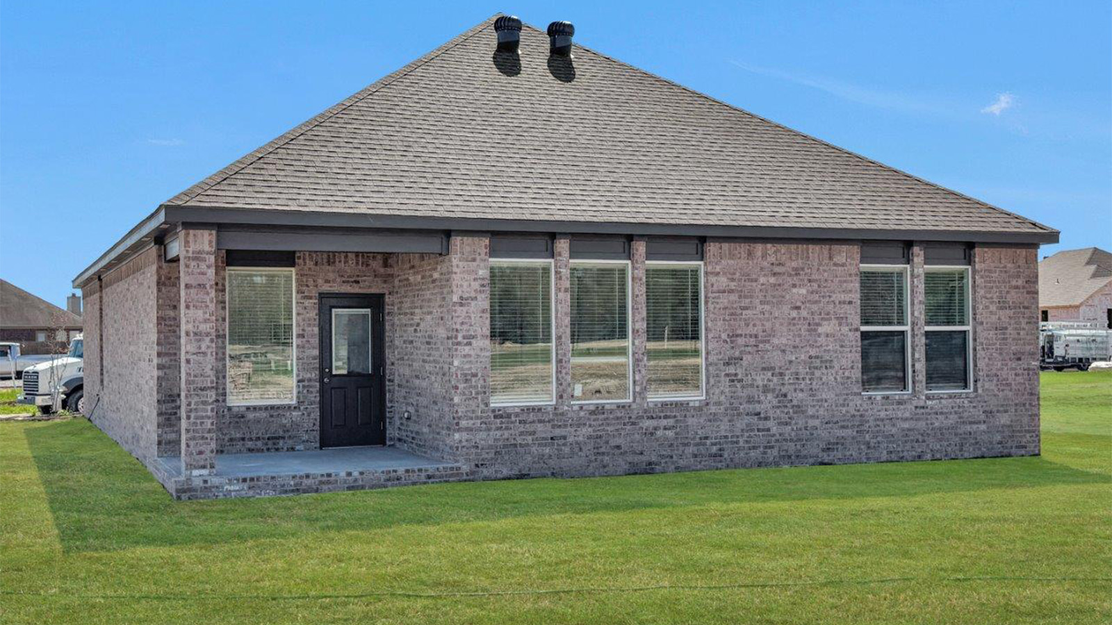 Full Brick Exterior Back RCC Model