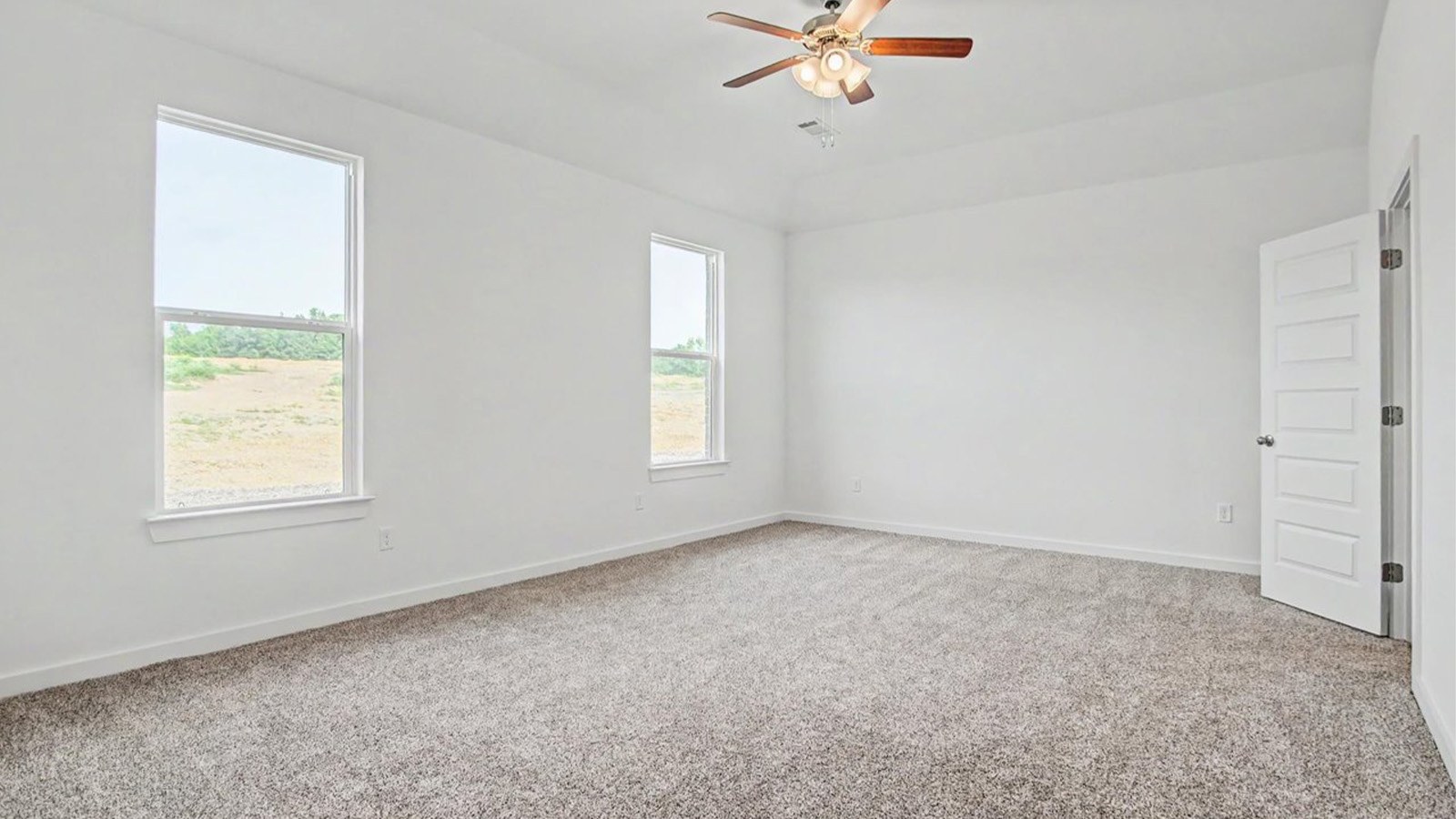 Primary bedroom