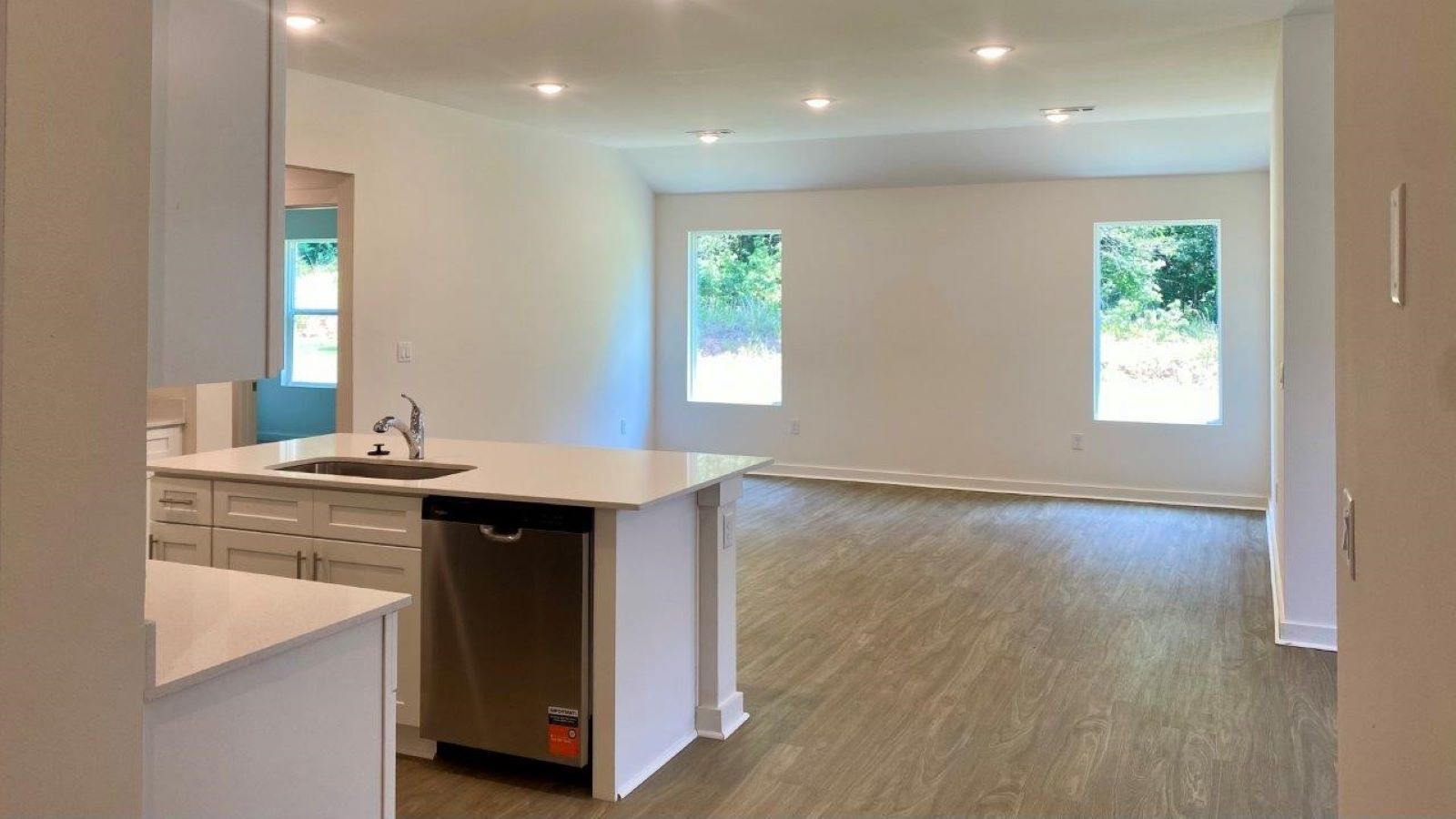 kitchen living room