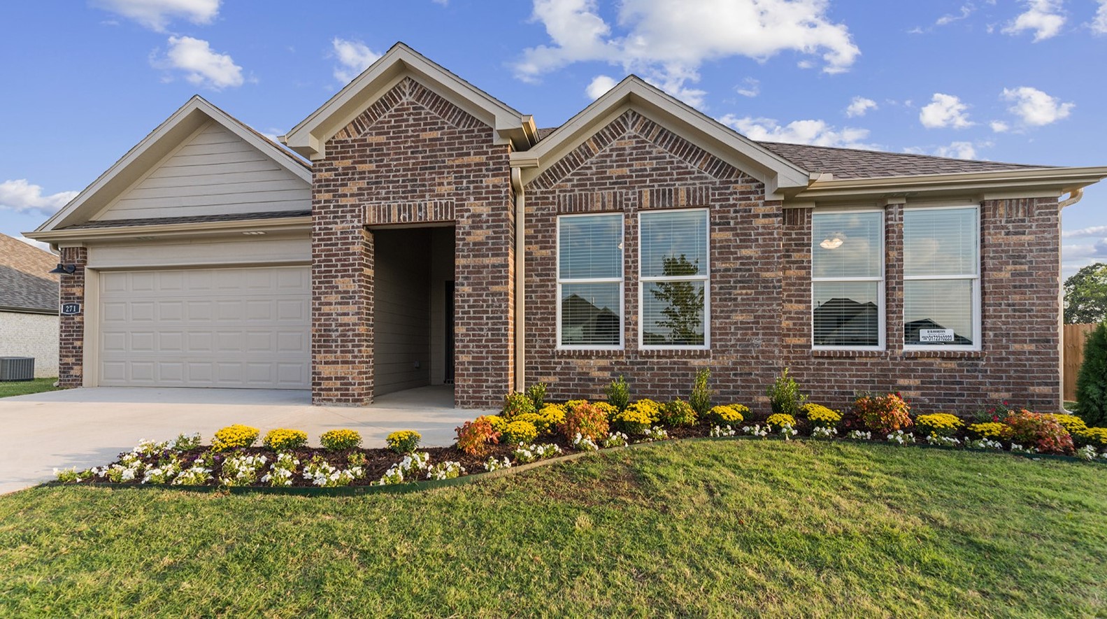90 Wolfsbridge Loop exterior