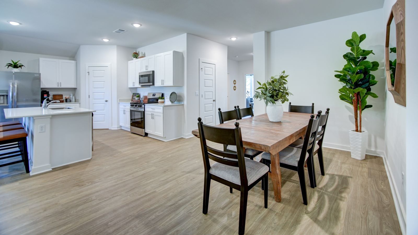 dining kitchen