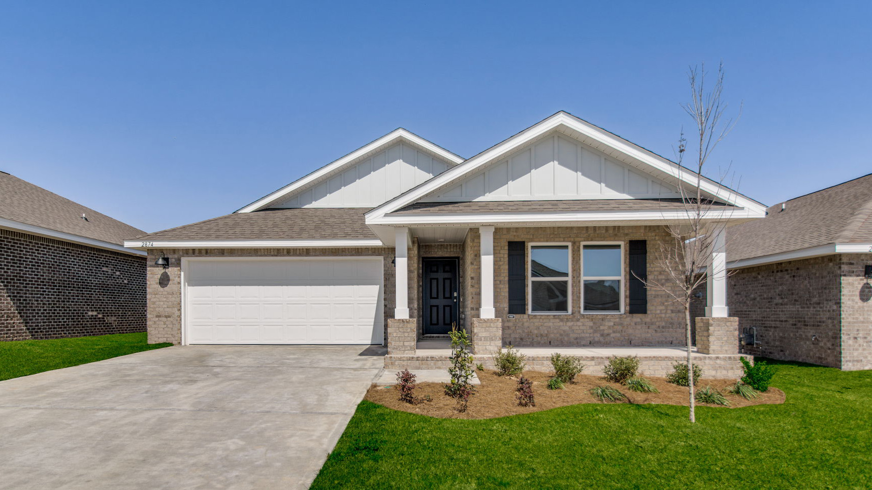 The Lakeside C4 with brick exterior