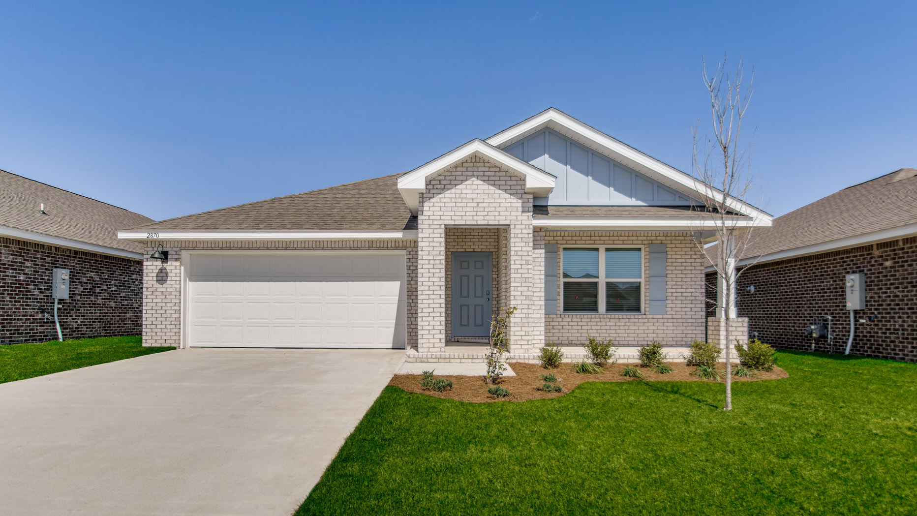 The Cali D4 with brick exterior