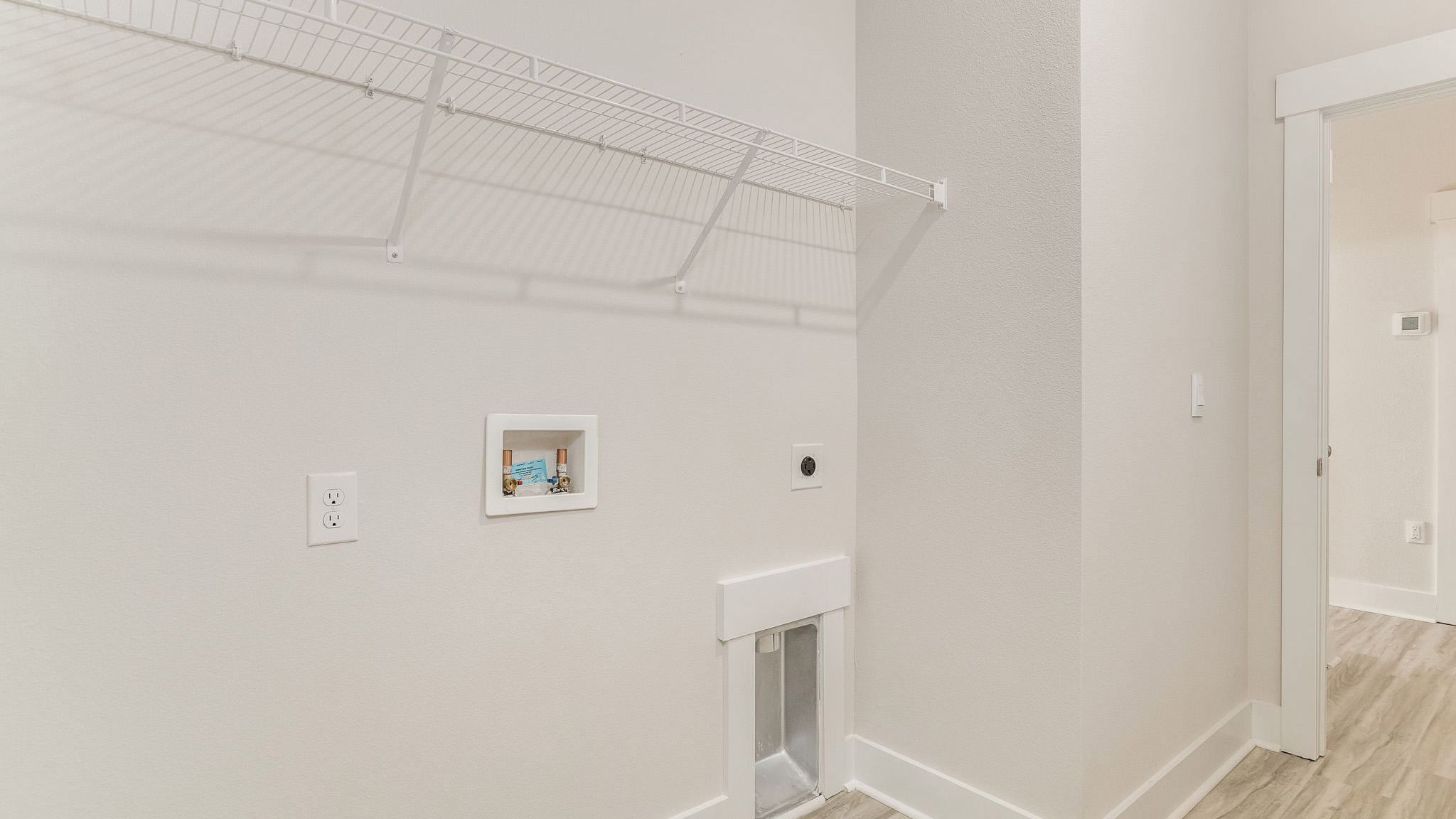 The Oakley floorplan laundry room