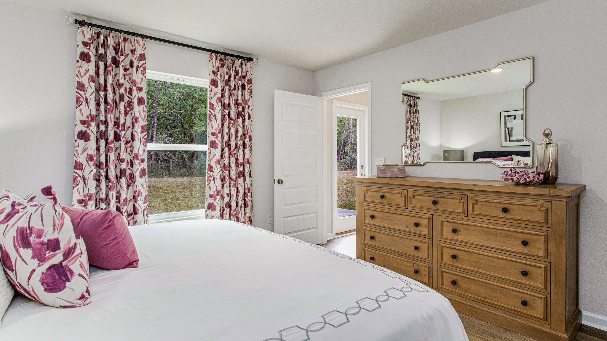 The Sullivan floorplan primary bedroom