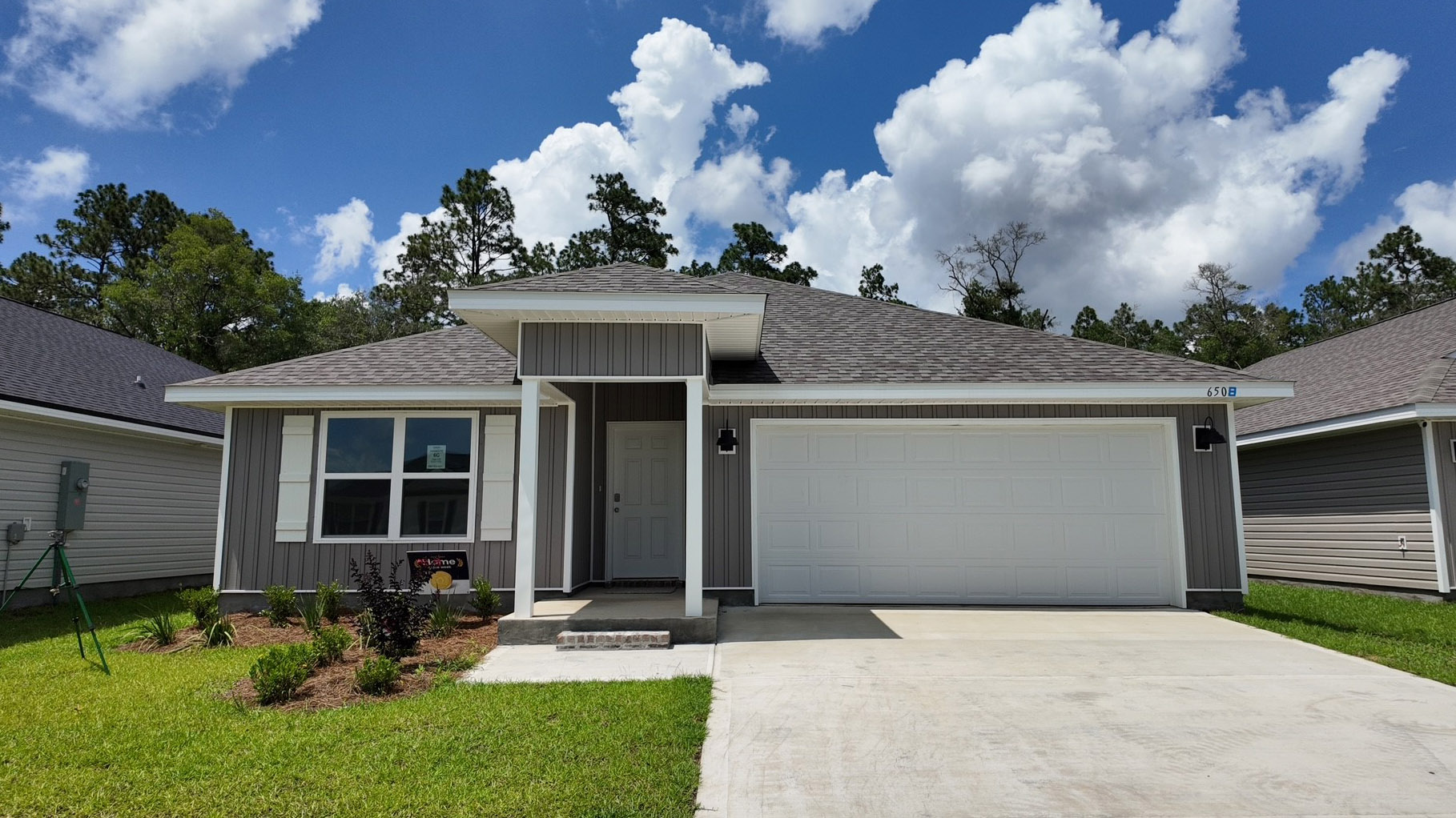 6508 FIREFLY DR exterior