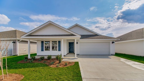 The Lakeside C15 with vinyl exterior at Rivers Cove