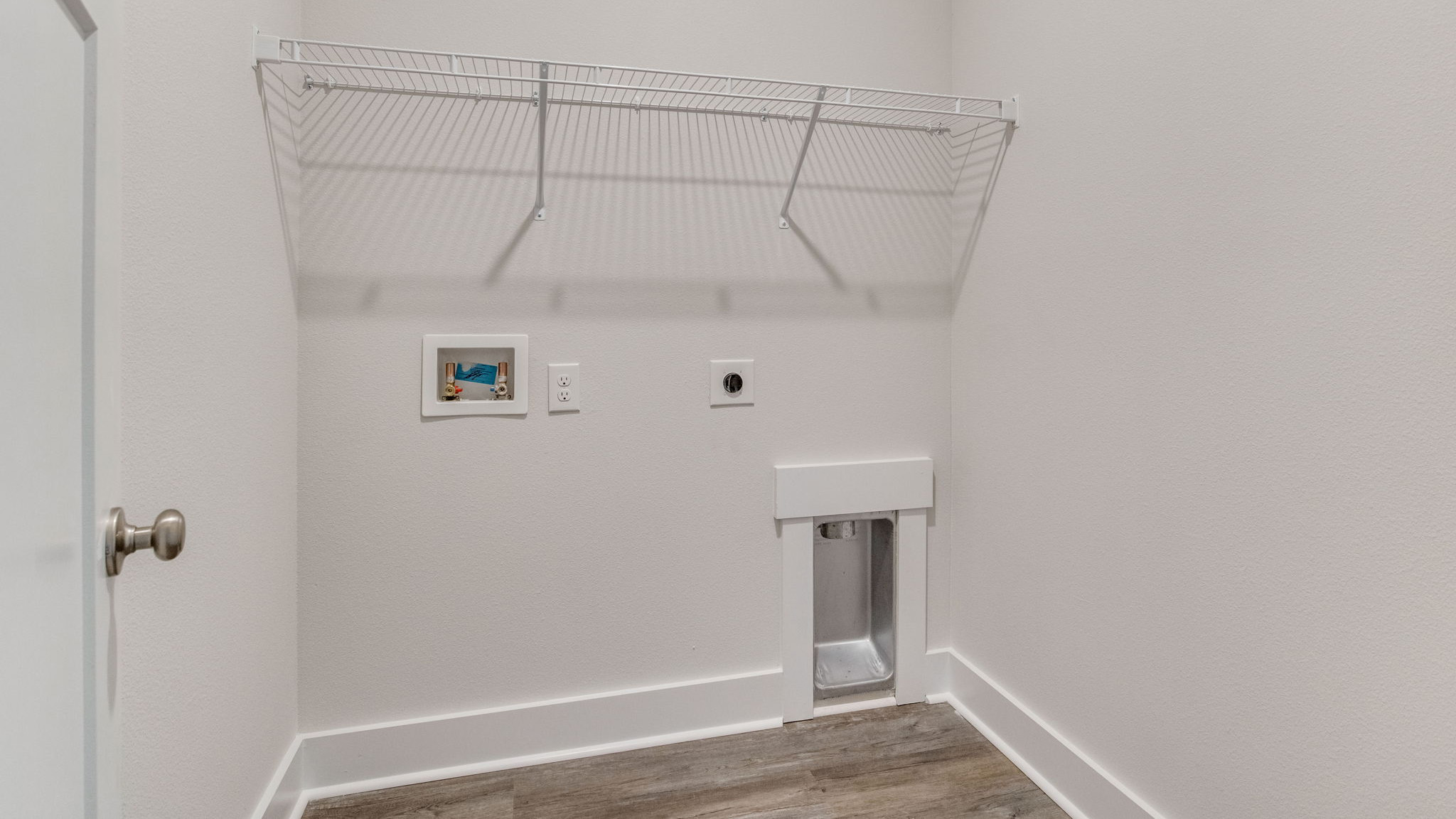 The Lamar floorplan laundry room