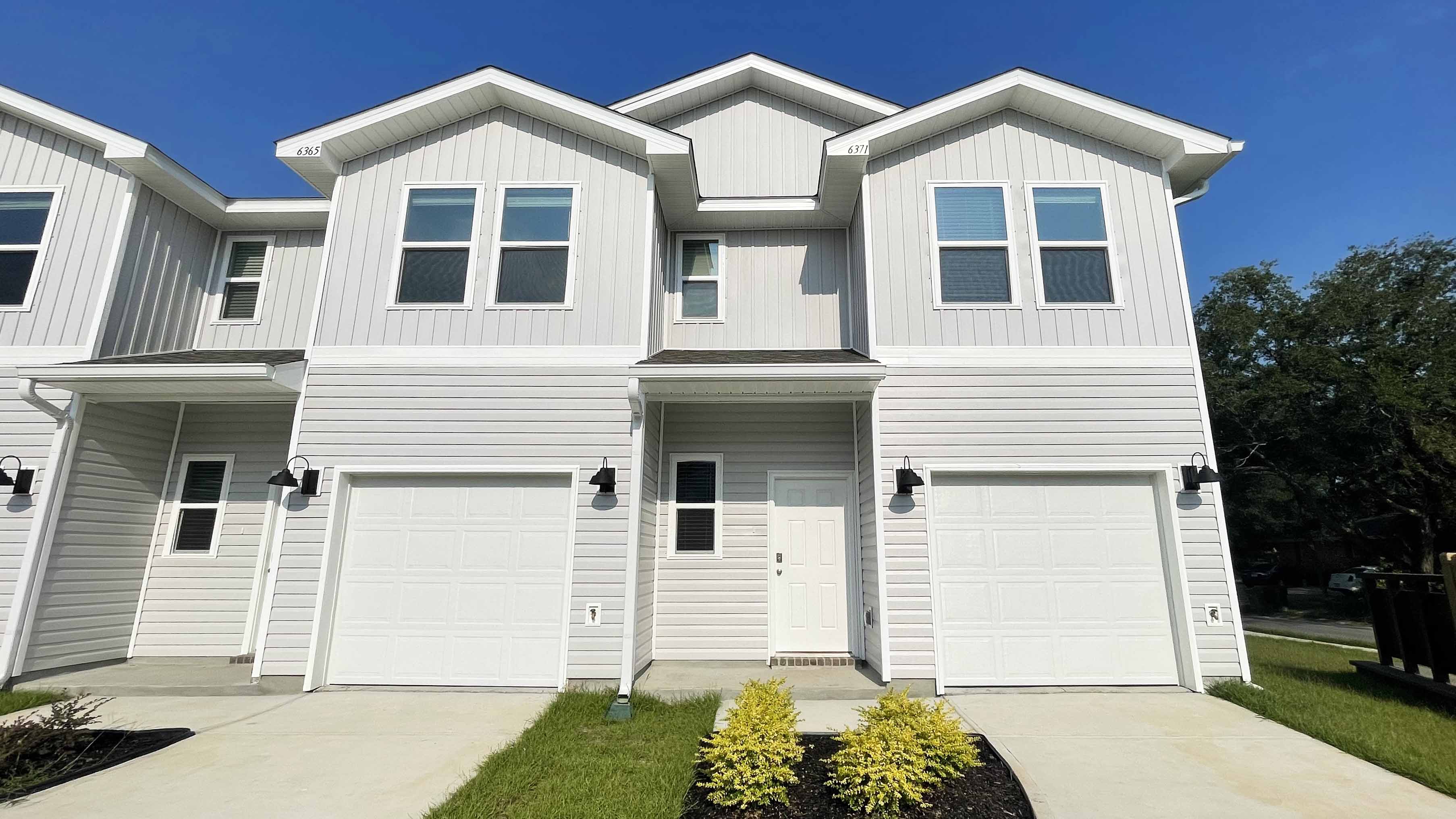 Available Home in Brittany Oaks Villas Gulf Breeze, FL D.R. Horton