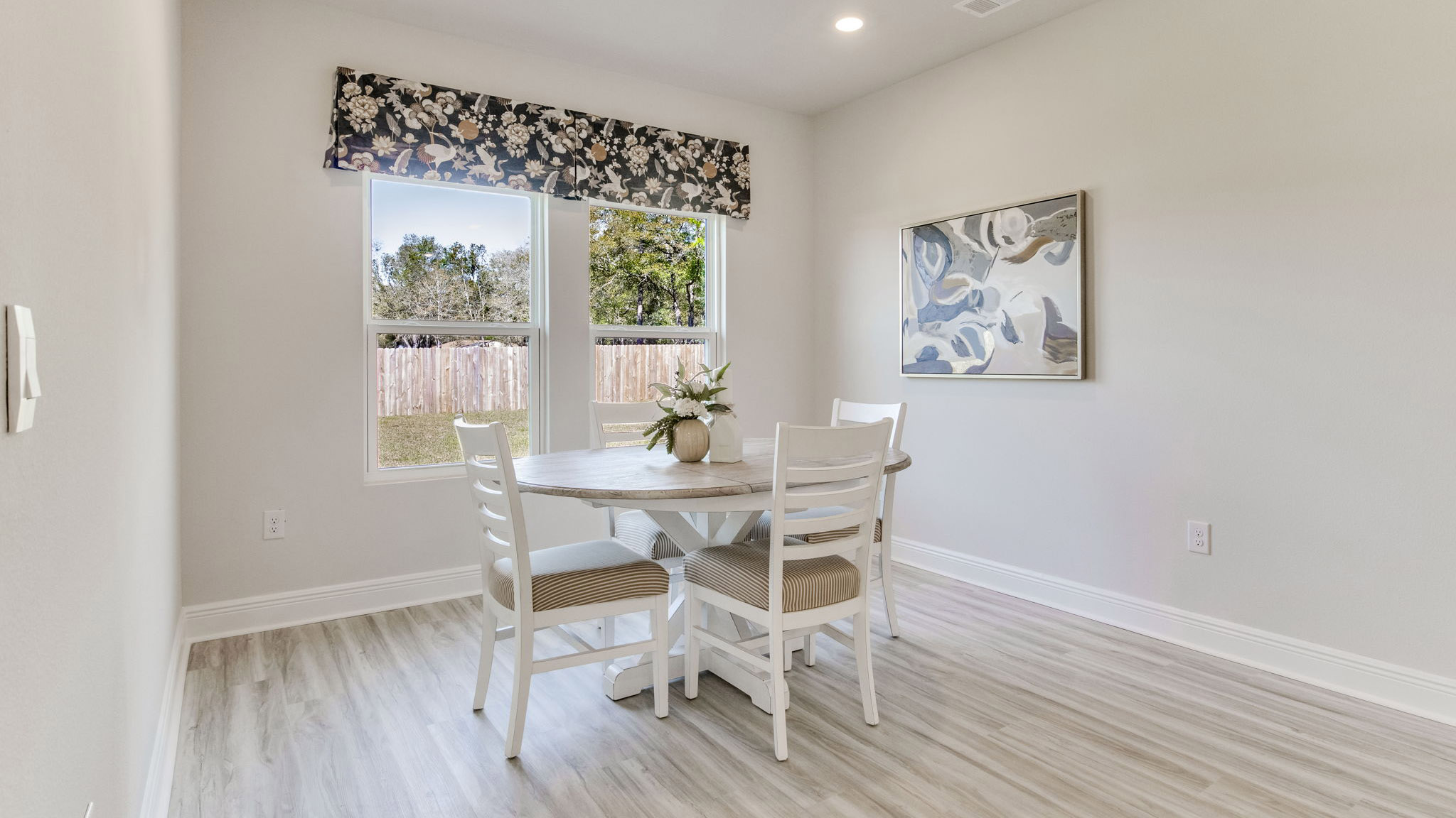 The Camden floorplan breakfast nook