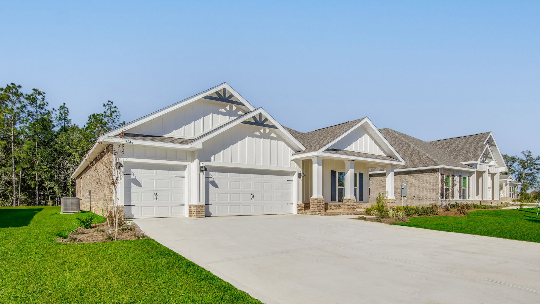 The Destin D5 with brick exterior