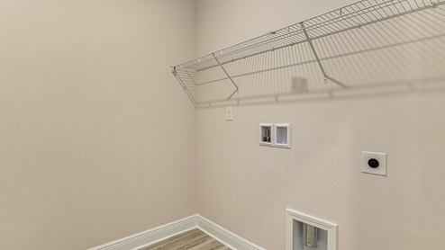 The McKenzie floorplan laundry room
