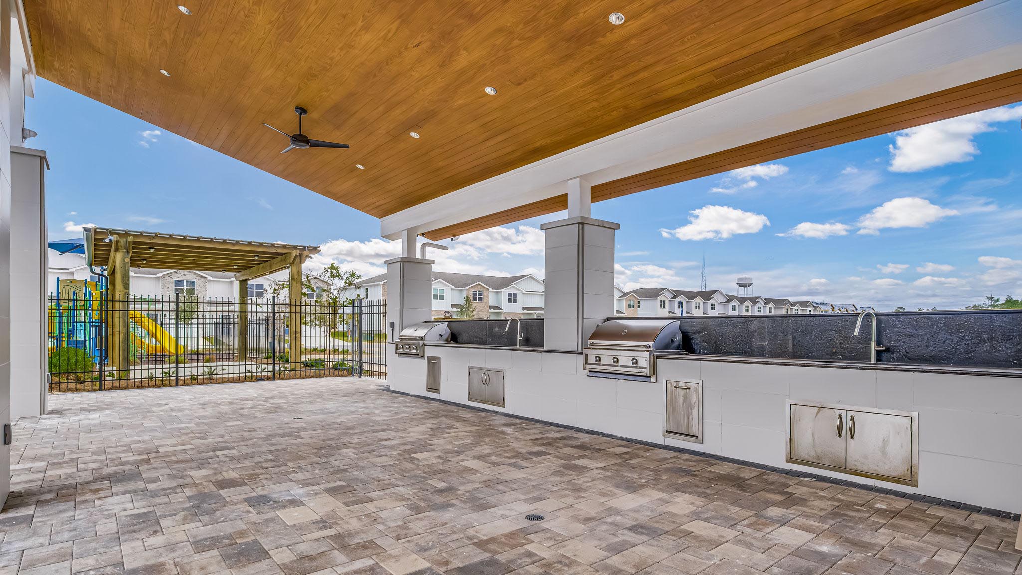 Soundview Point Villas community pool and cabana