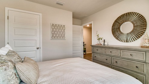 Cali model guest bedroom two