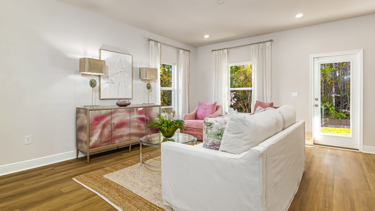 The sabal interior 4