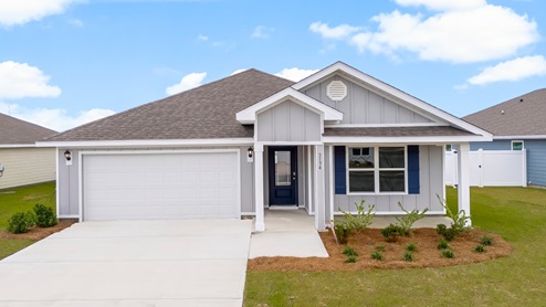 Cali floor plan at Hodges Bayou Plantationwith covered front porch and two car garage and Hardie Color siding.
